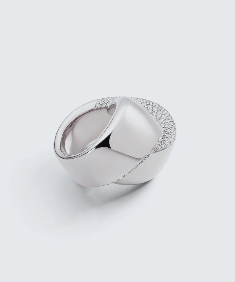 Peelerie jewelry piece in midnight luxury editorial product photo, high-contrast studio lighting