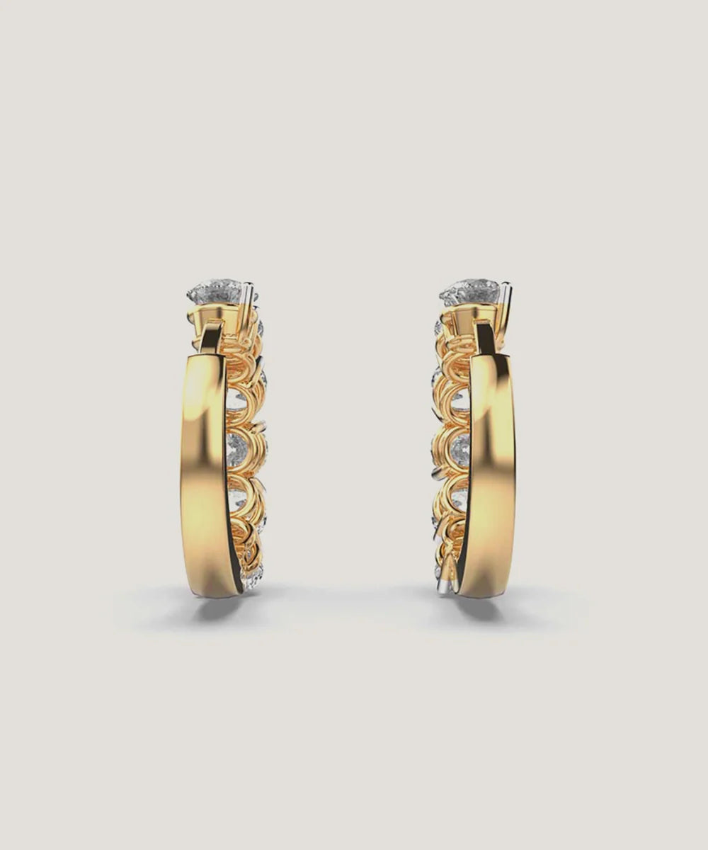 Peelerie jewelry piece in midnight luxury editorial product photo, high-contrast studio lighting