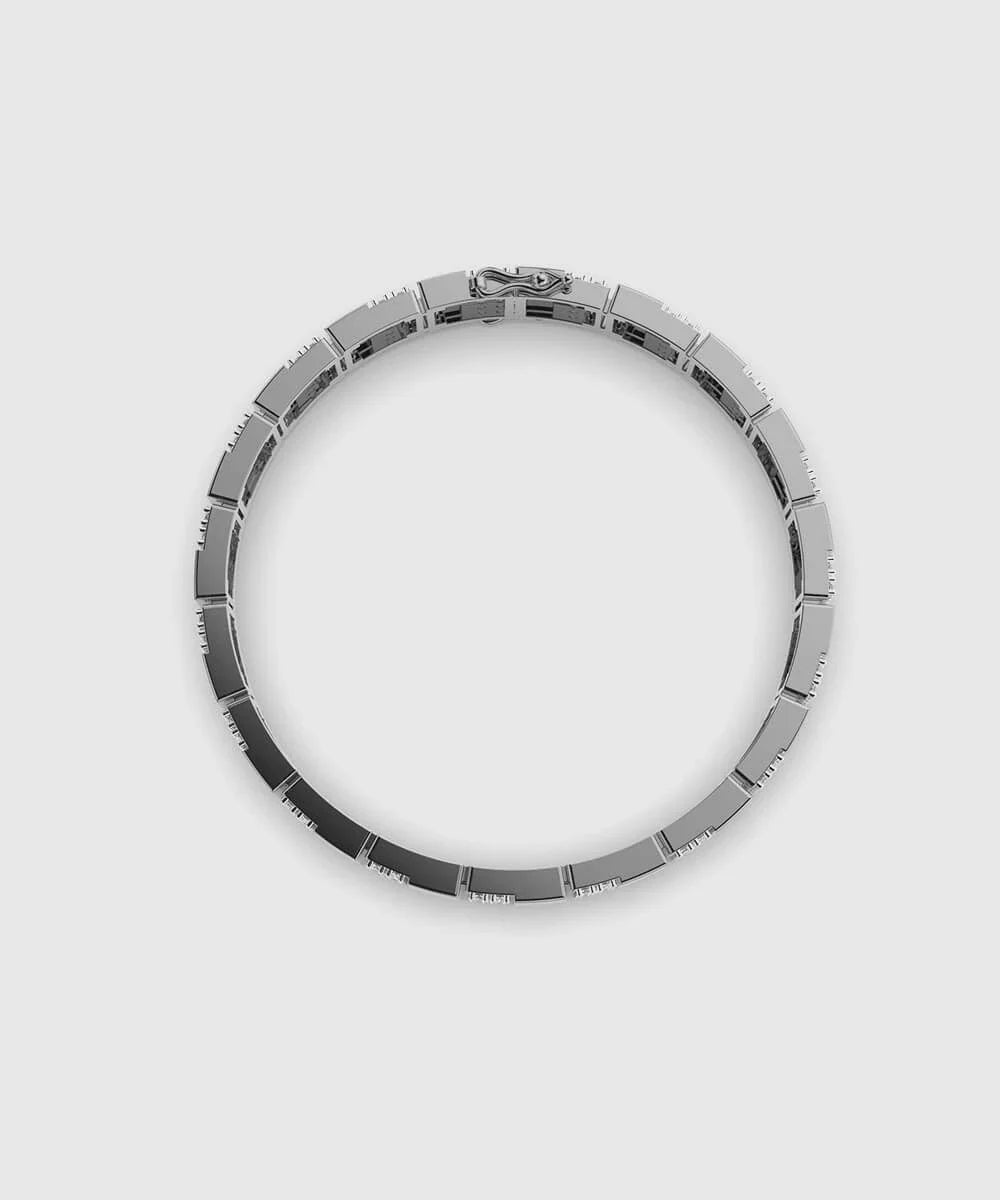 Peelerie jewelry piece in midnight luxury editorial product photo, high-contrast studio lighting