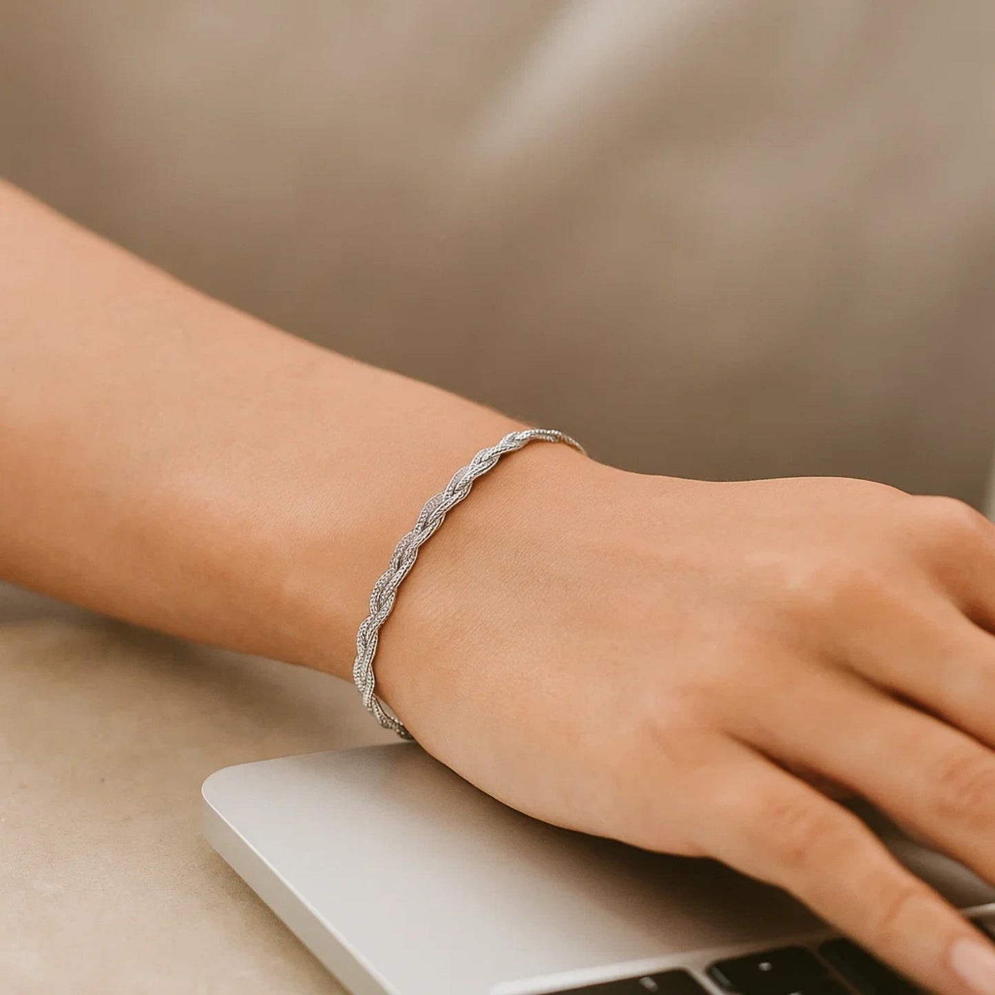 14k White Gold Braided Bracelet (3.50 mm)