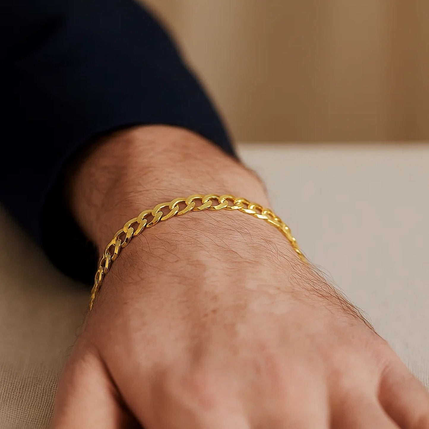 14k Yellow Gold Solid Curb Bracelet (5.70 mm)