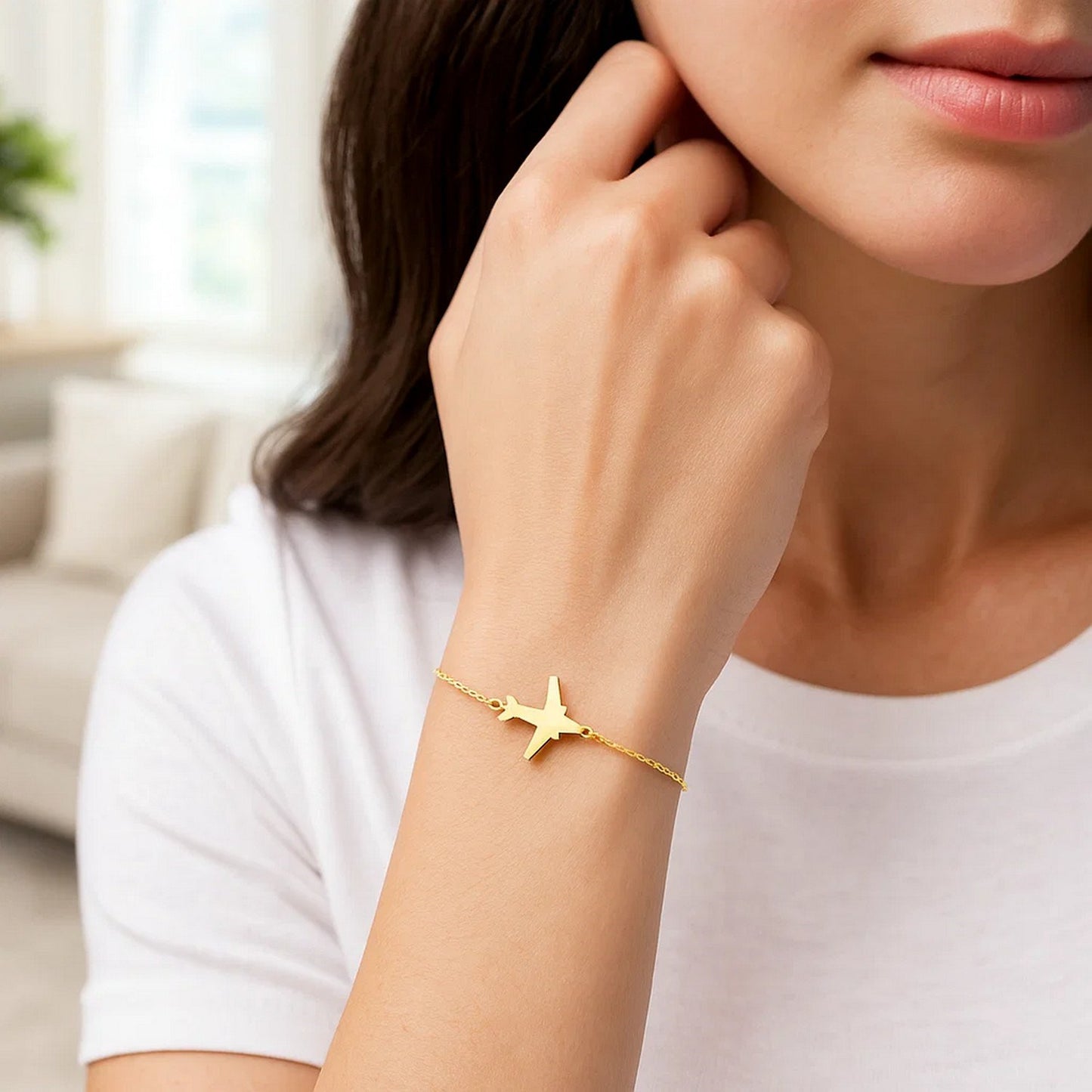 14K Yellow Gold Airplane Bracelet (1.00 mm)