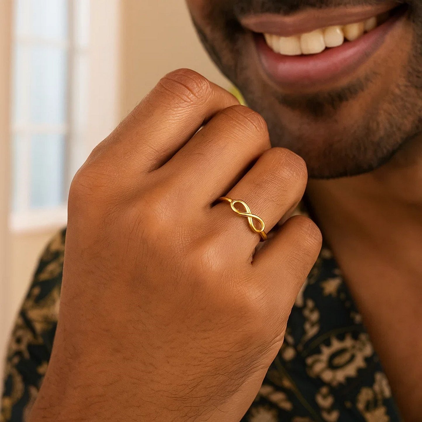 Peelerie jewelry piece in midnight luxury editorial product photo, high-contrast studio lighting