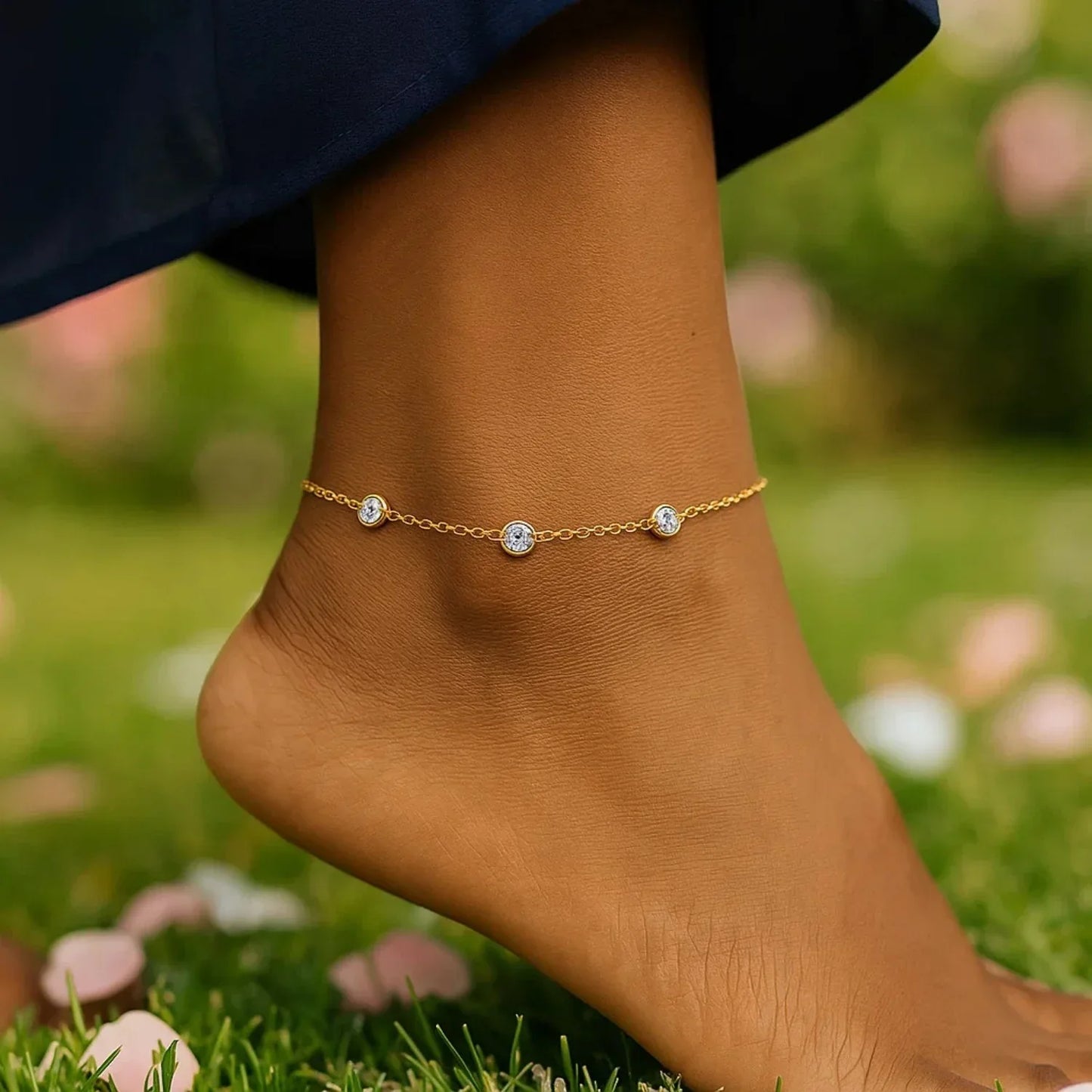 14k Yellow Gold Anklet with Round White Cubic Zirconia - Peelerie