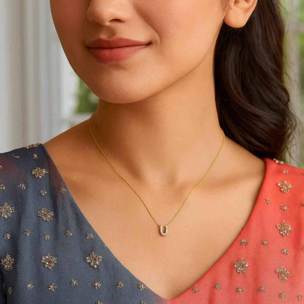 14k yellow gold pendant necklace set with diamonds