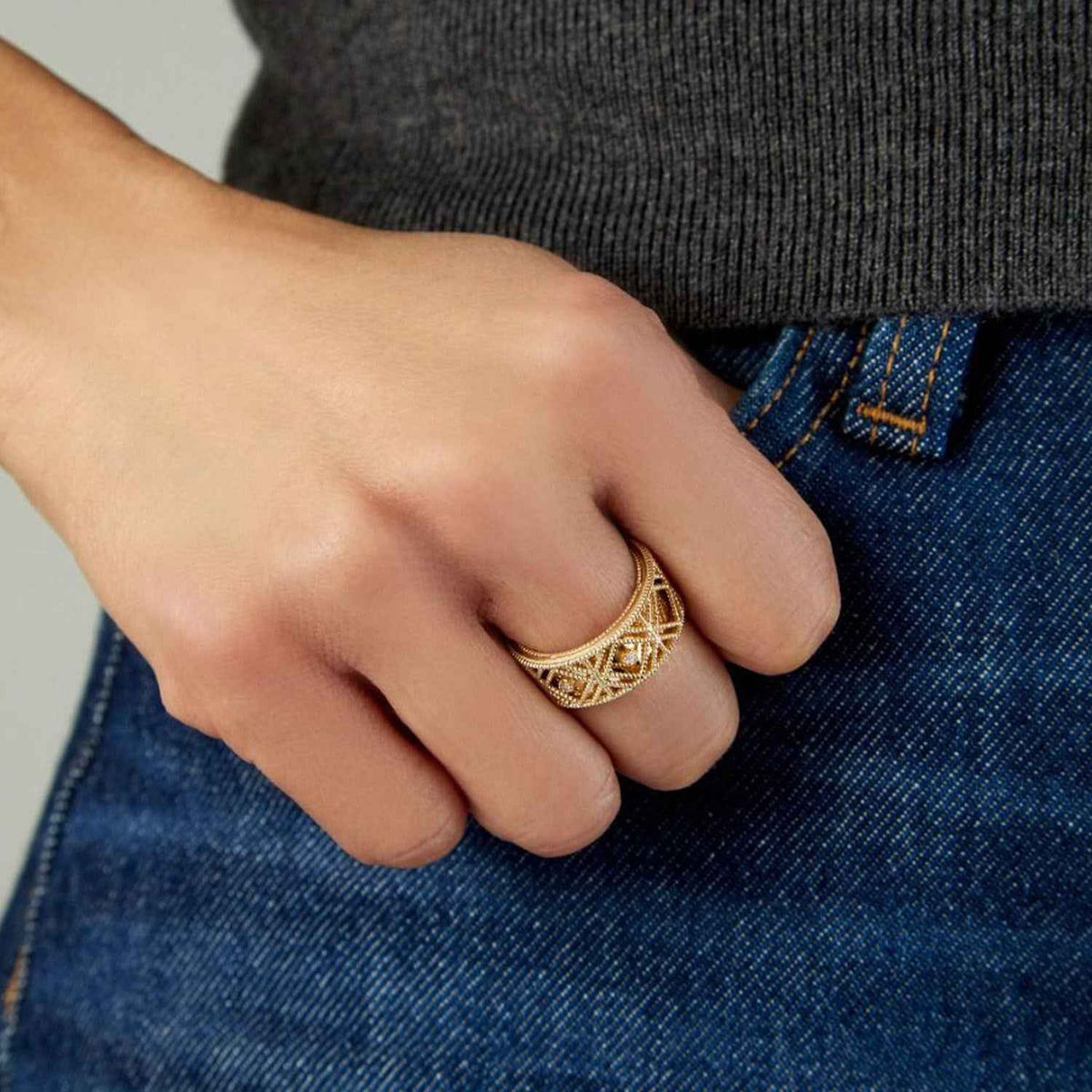 14K Yellow Gold Textured Diamond Shape Fancy Ring