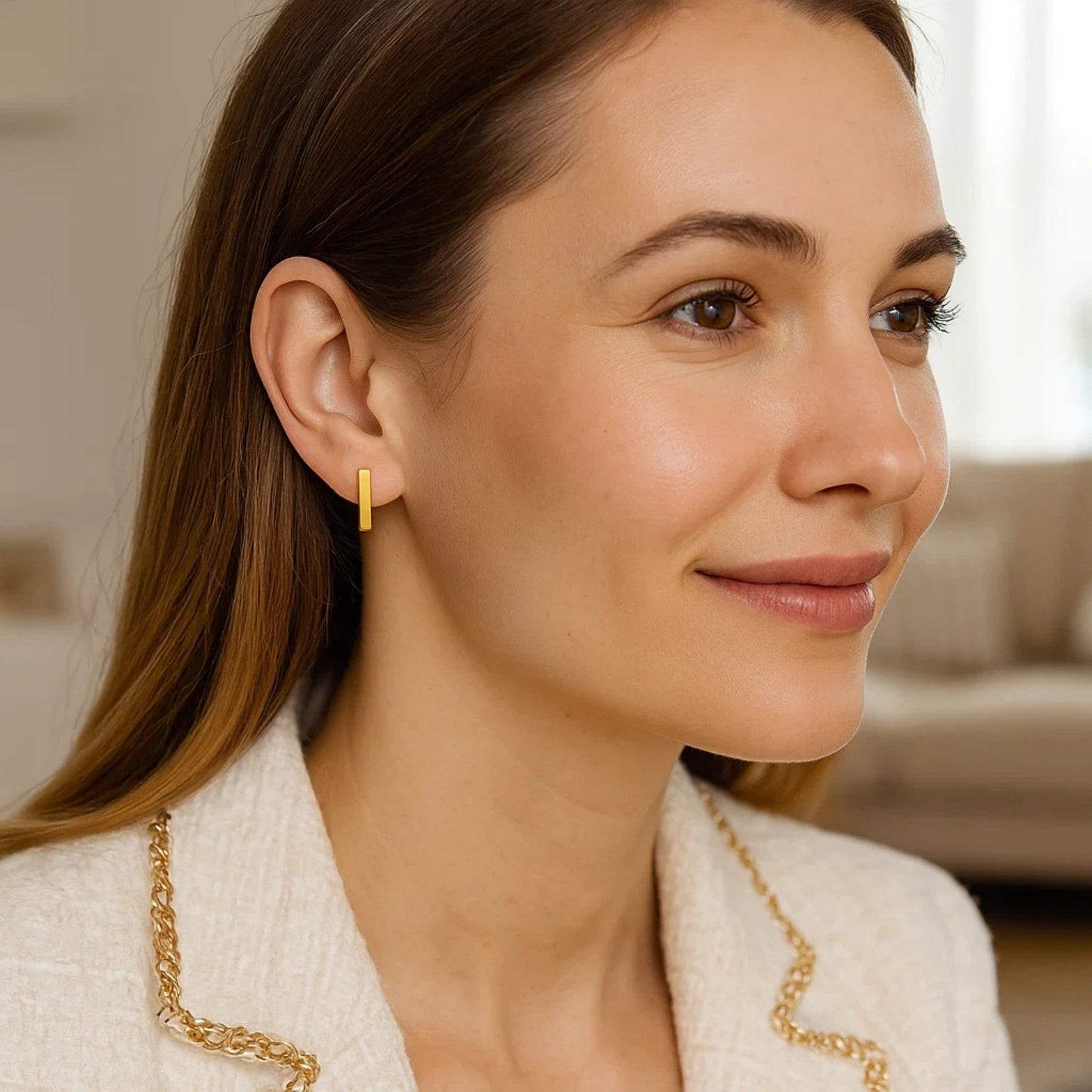 Peelerie jewelry piece in midnight luxury editorial product photo, high-contrast studio lighting