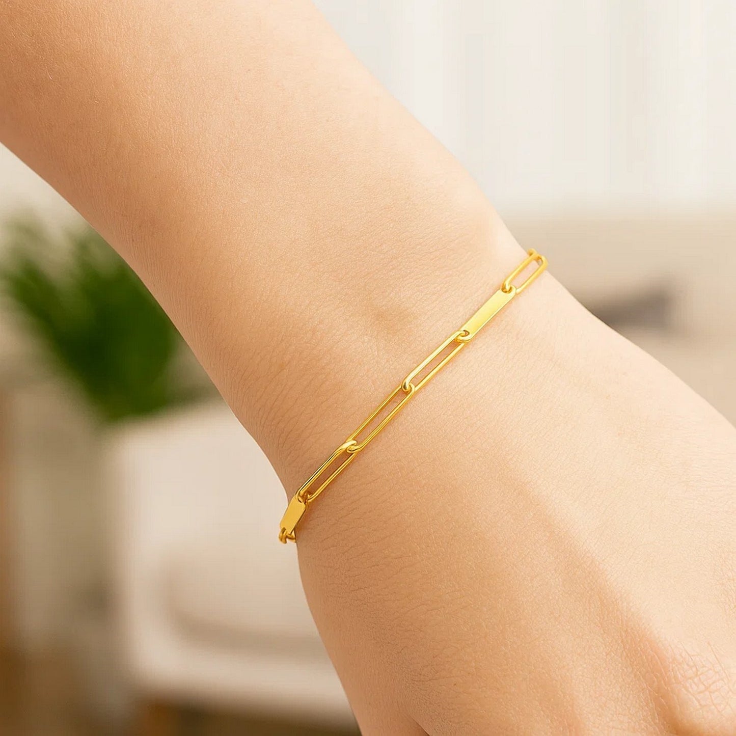 14k Yellow Gold Alternating Paperclip Chain Link and Gold Bar Bracelet (3.60 mm)