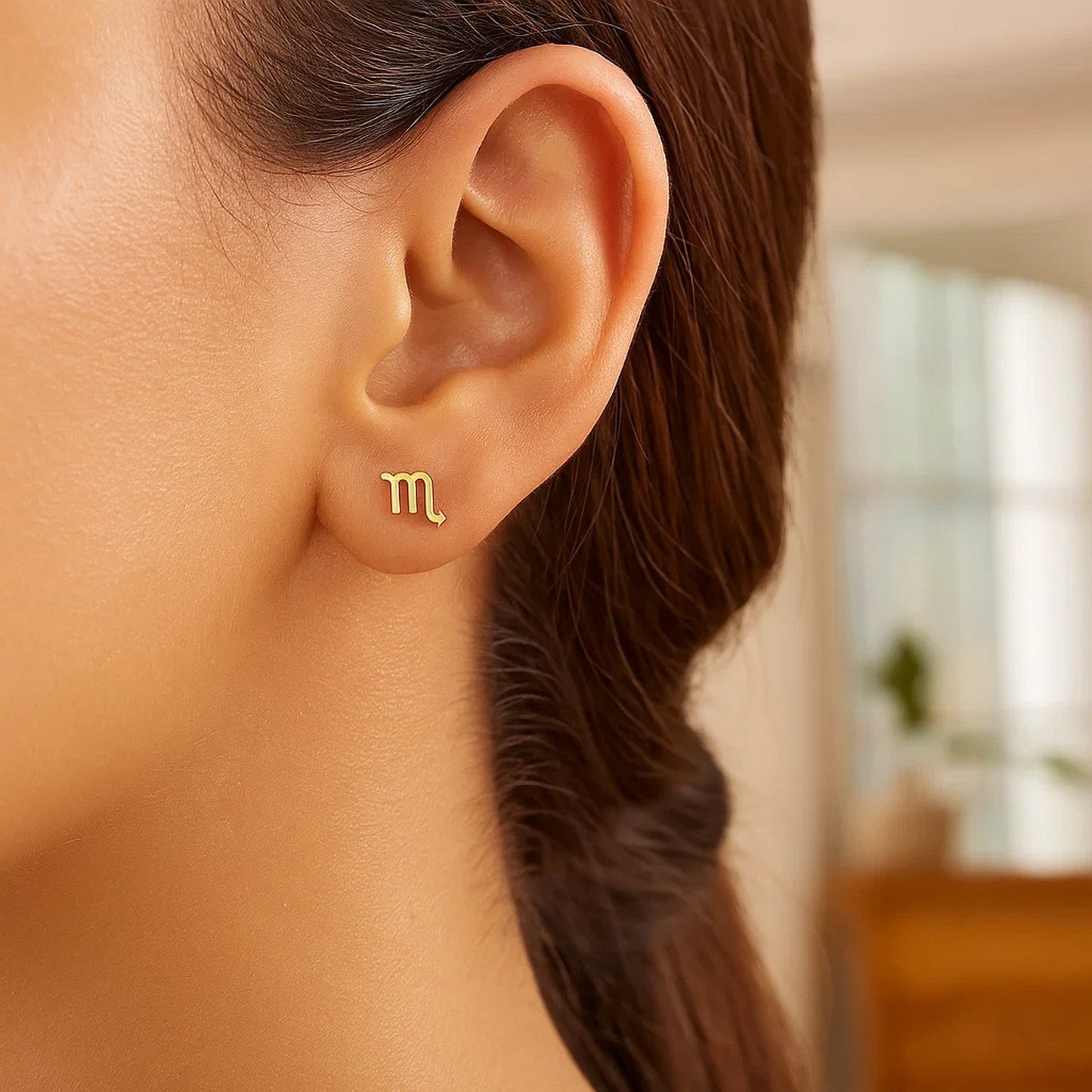 Peelerie jewelry piece in midnight luxury editorial product photo, high-contrast studio lighting