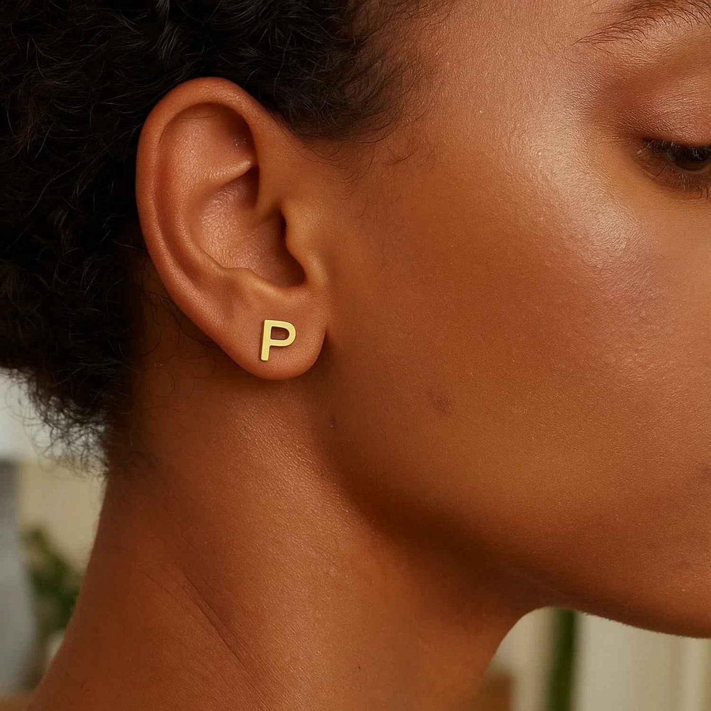 14k yellow gold stud earrings