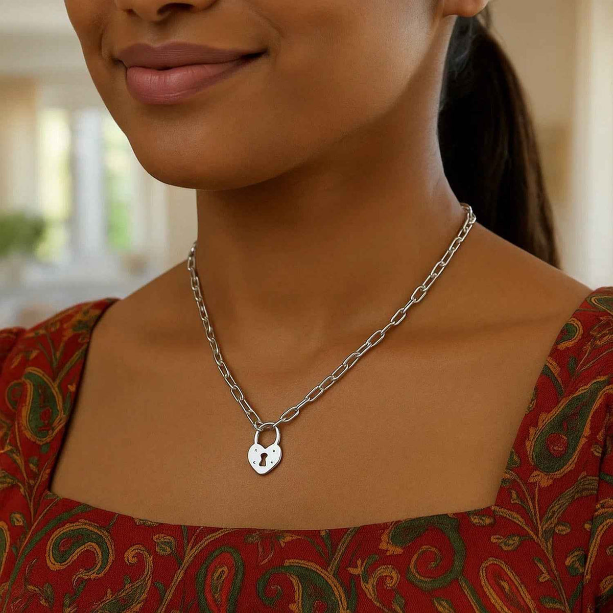 Sterling silver, rhodium plated necklace