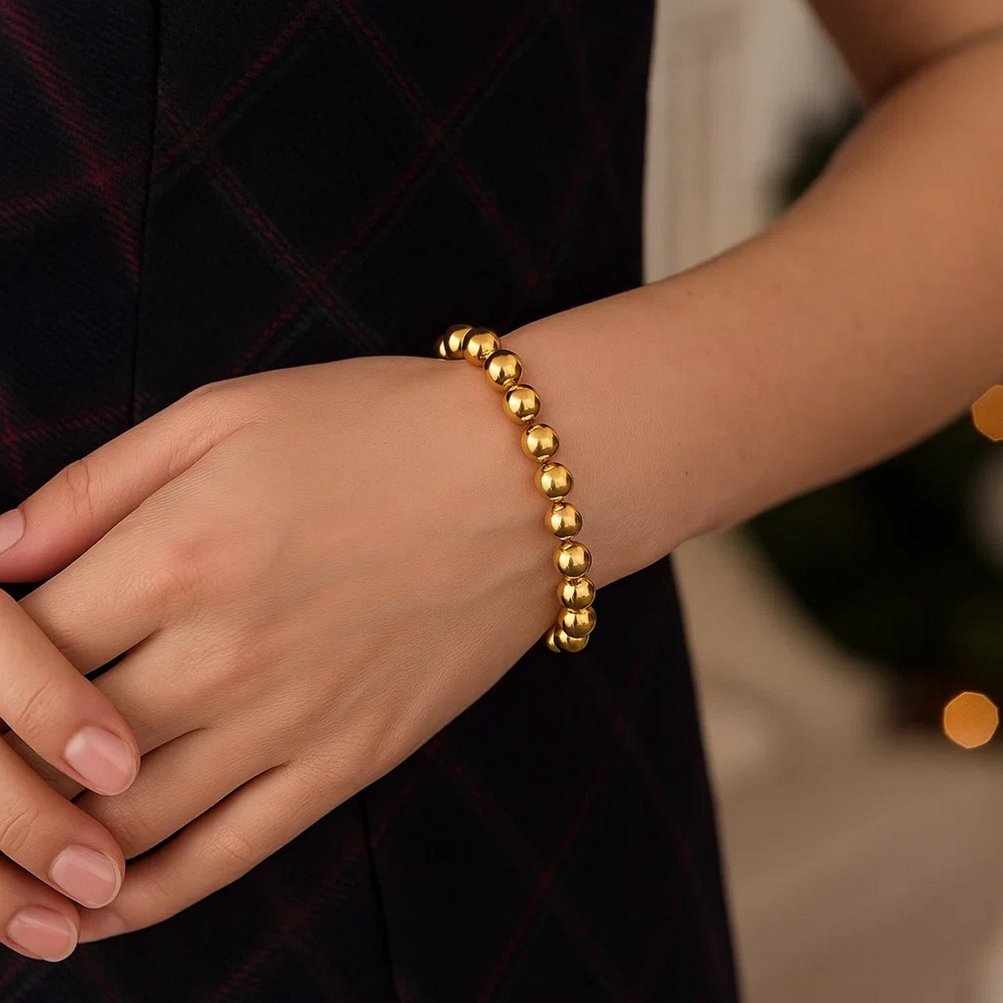 Polished 8mm Bead Bracelet in 14K Yellow Gold (8.00 mm)