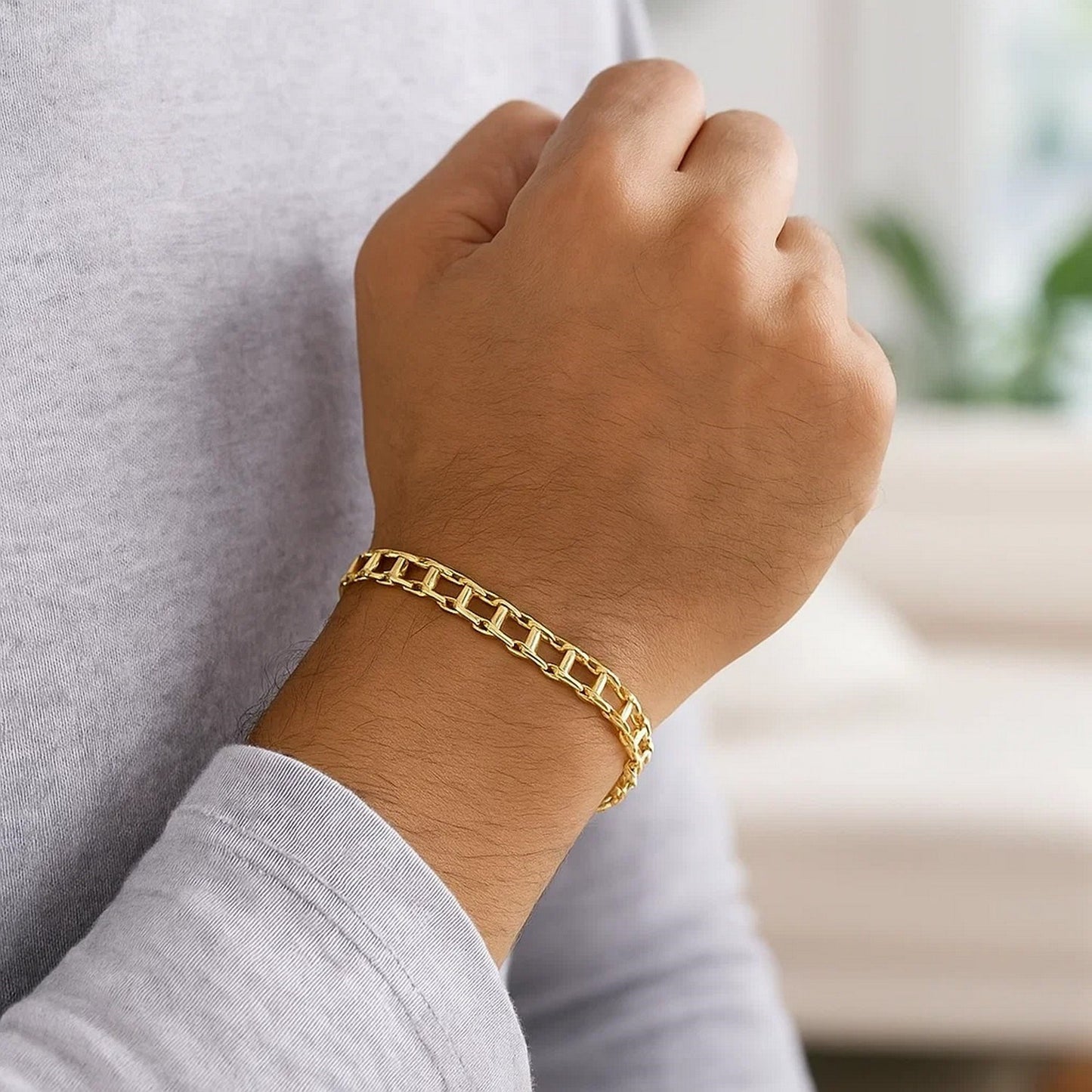 14k Yellow Gold Mens Bracelet with Rail Motif Links (5.00 mm)