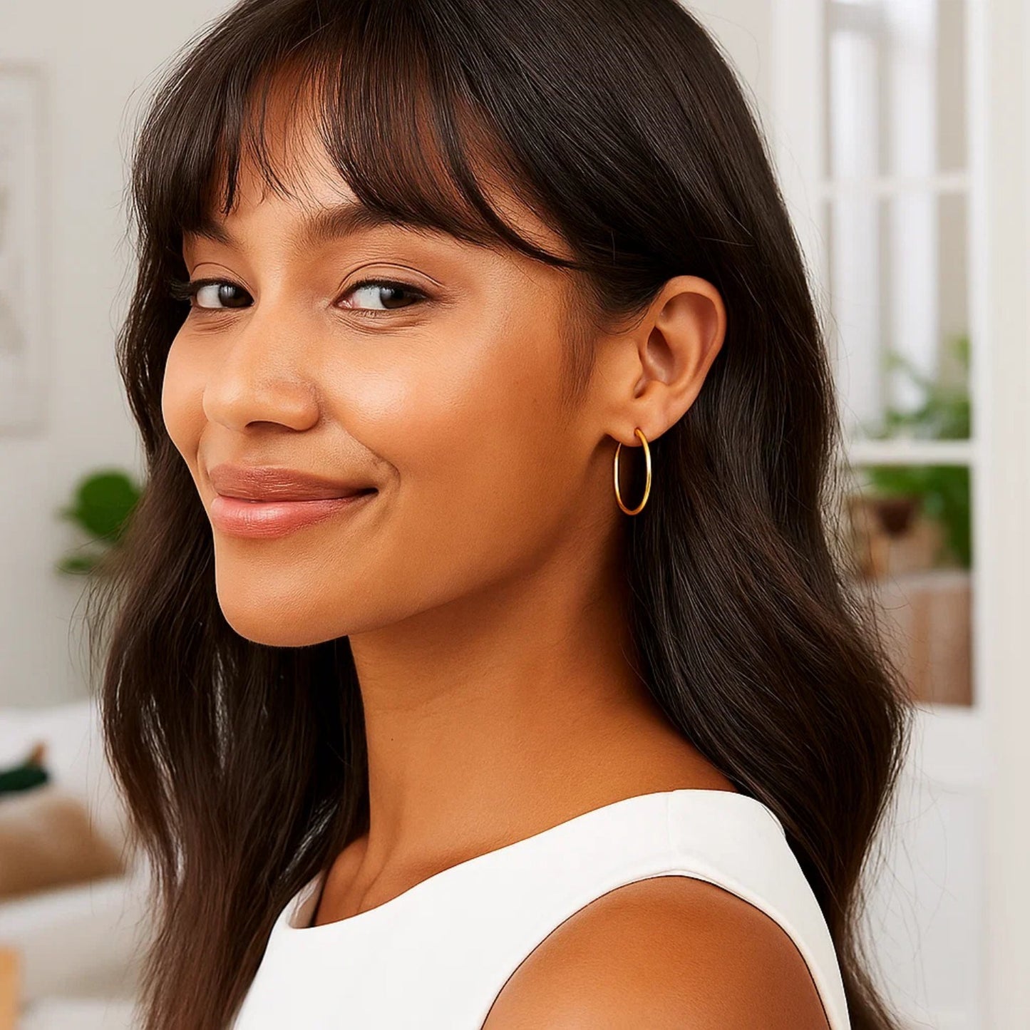 Peelerie jewelry piece in midnight luxury editorial product photo, high-contrast studio lighting