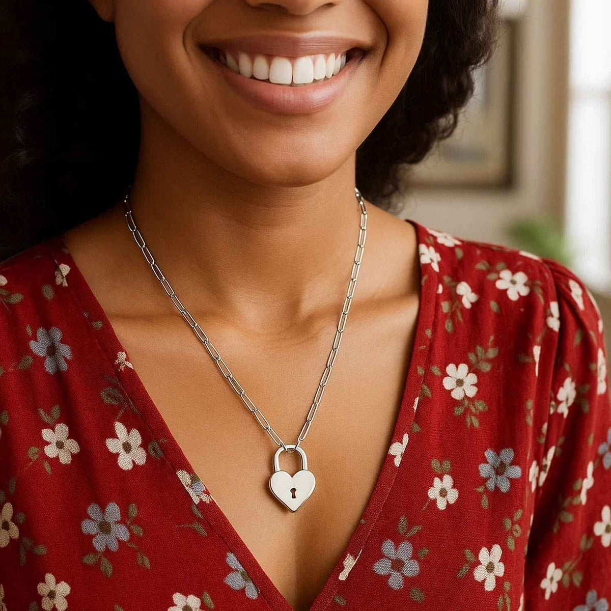 Sterling silver, rhodium plated necklace