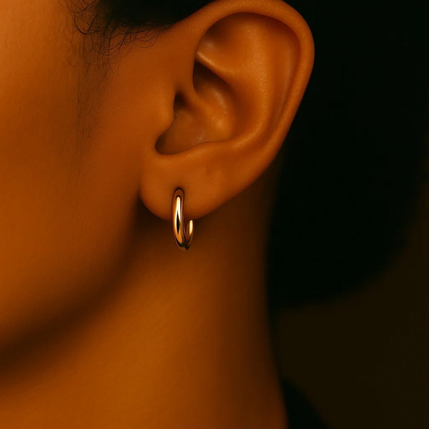 Peelerie jewelry piece in midnight luxury editorial product photo, high-contrast studio lighting