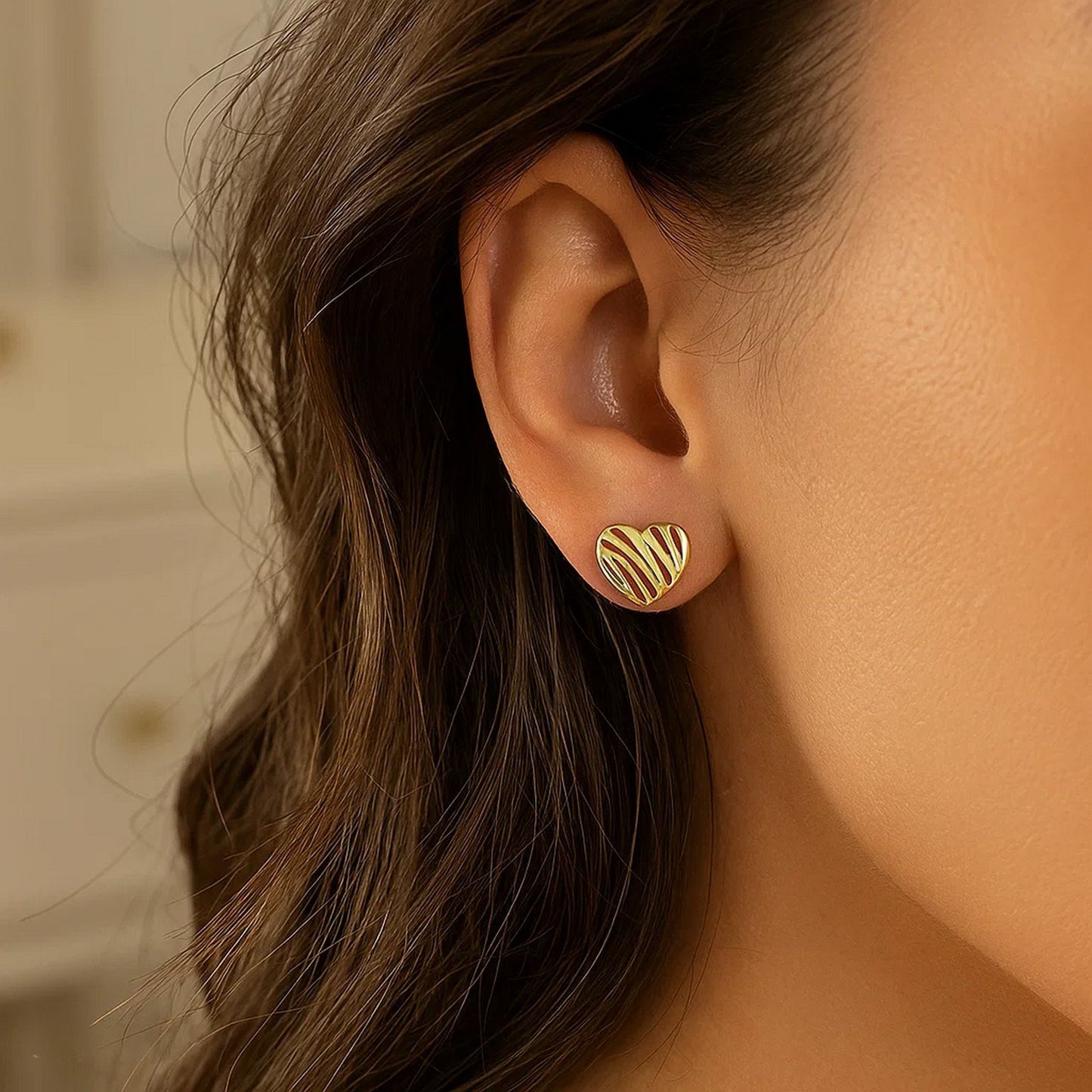 Peelerie jewelry piece in midnight luxury editorial product photo, high-contrast studio lighting