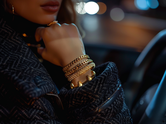 14k Solid Gold vs. Plated: The Requirement of Resilience - Peelerie