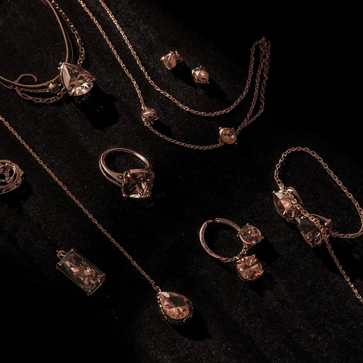 New In: Rosegold - Peelerie