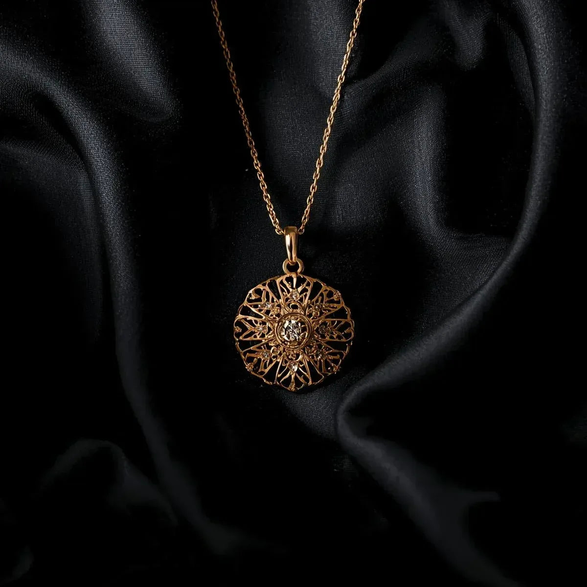 New In Gold Pendants - Peelerie