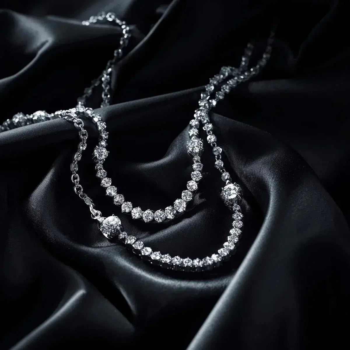 New In Diamond Necklaces - Peelerie
