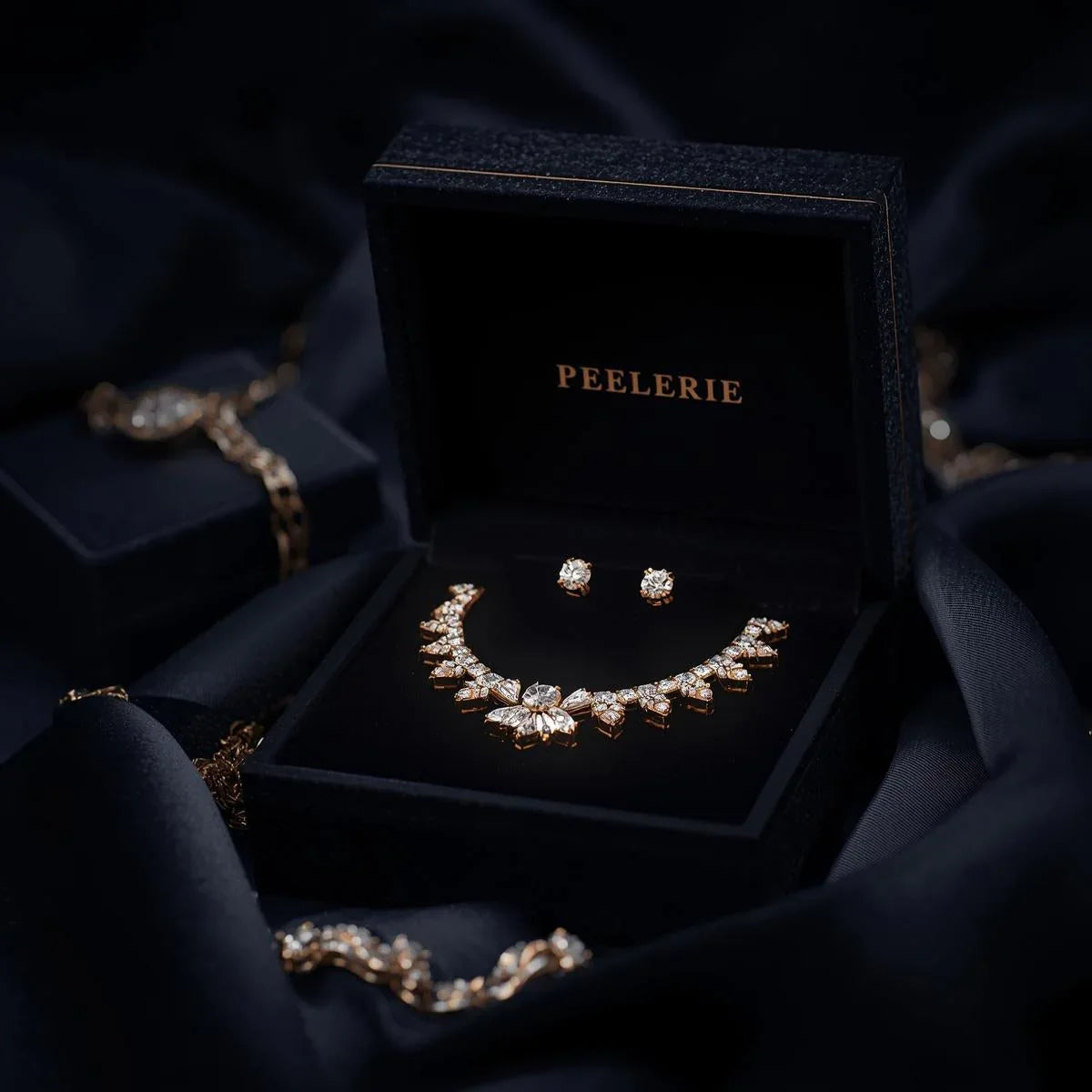 The Gift Edit - Peelerie