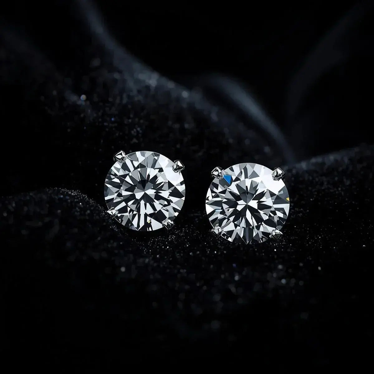 New In Diamond Earrings Peelerie