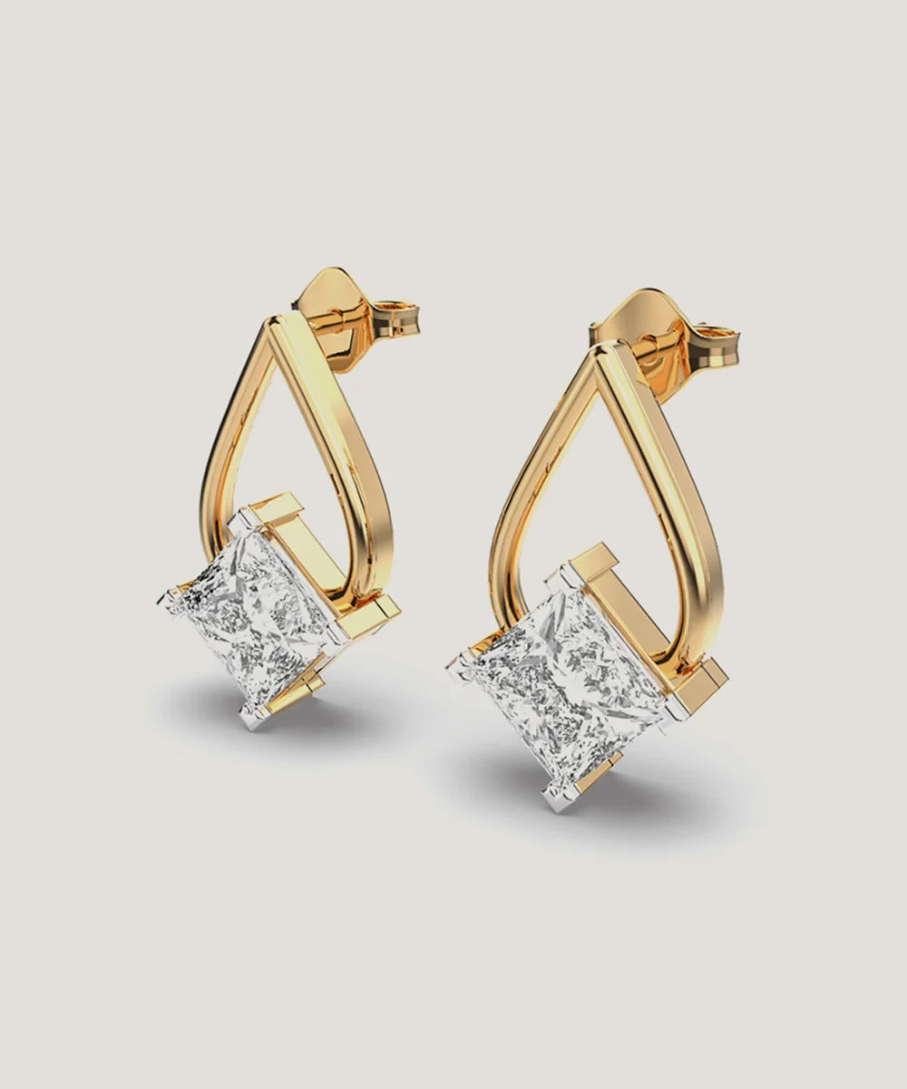 Peelerie jewelry piece in midnight luxury editorial product photo, high-contrast studio lighting