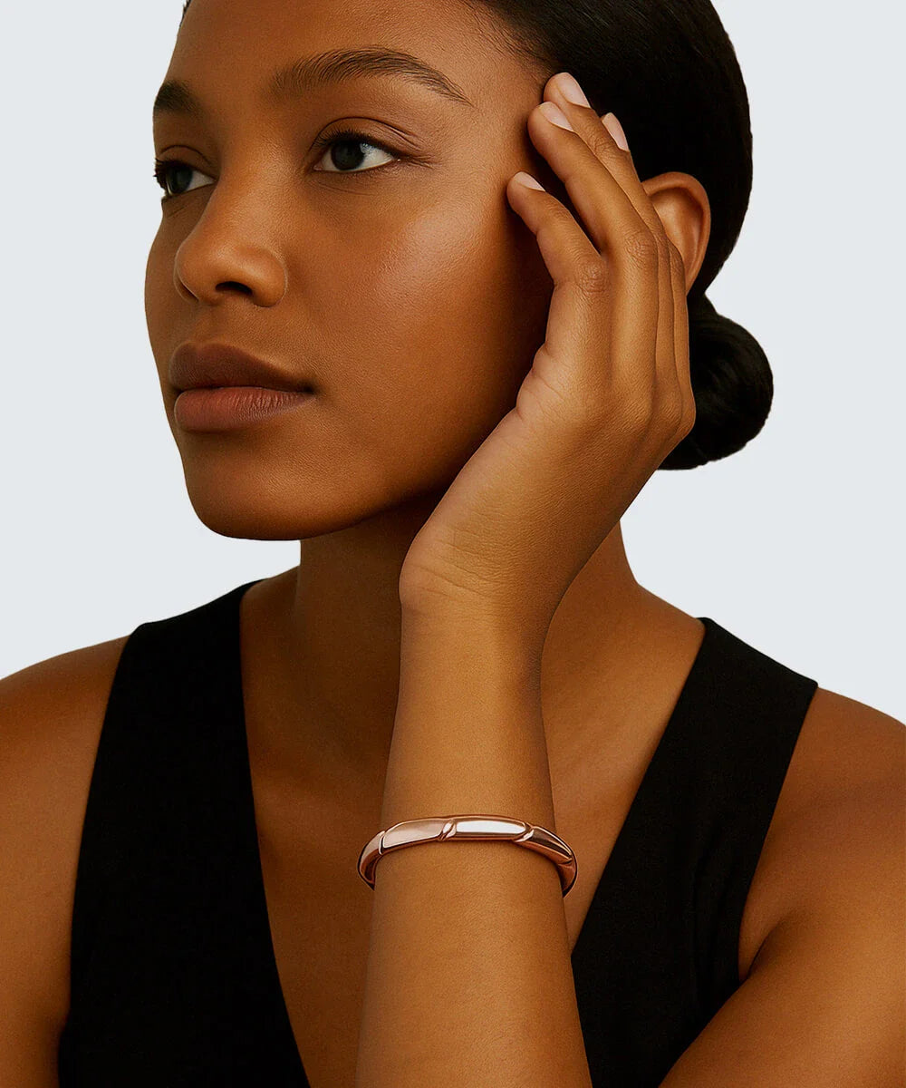 Peelerie jewelry piece in midnight luxury editorial product photo, high-contrast studio lighting