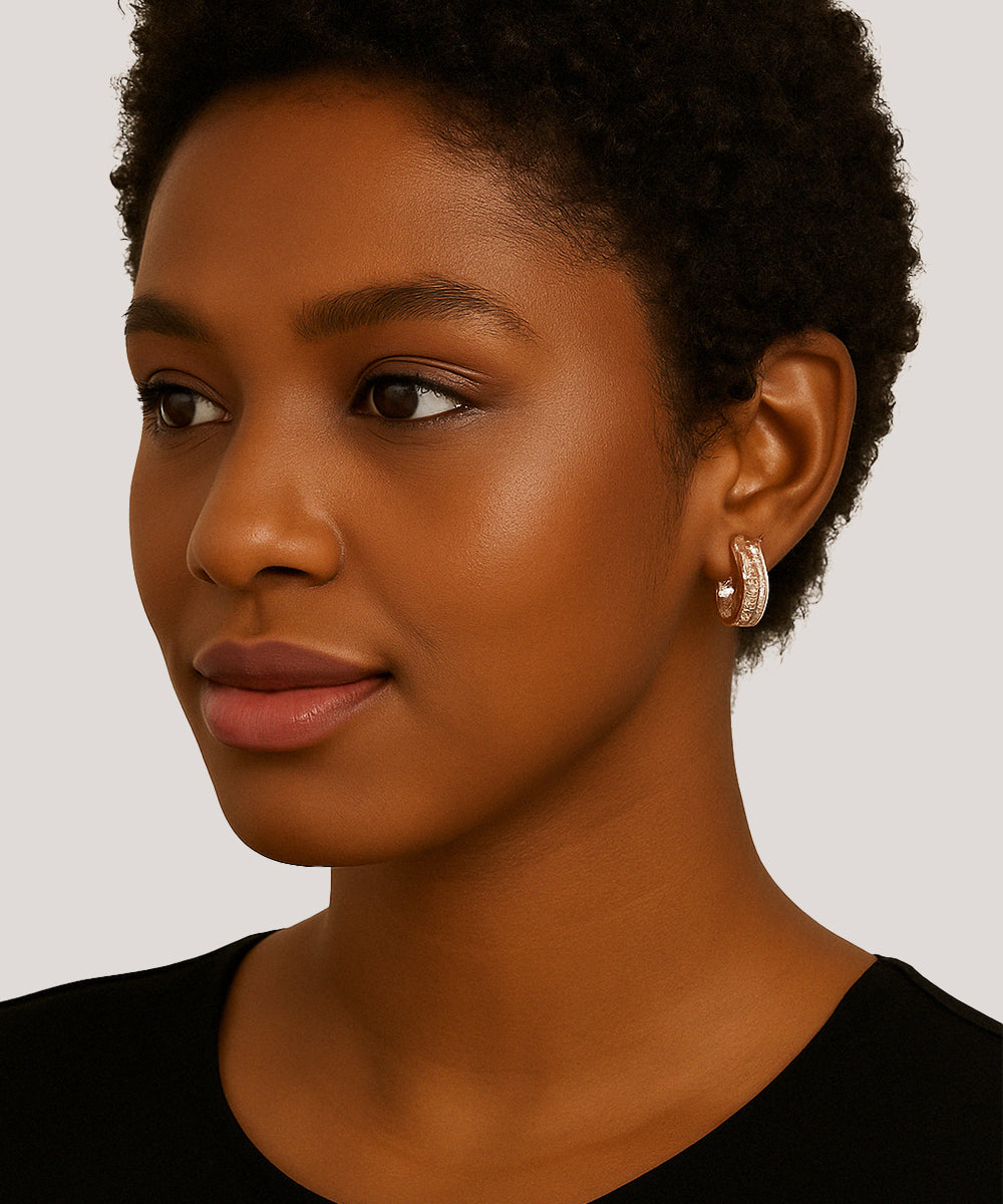 Peelerie jewelry piece in midnight luxury editorial product photo, high-contrast studio lighting