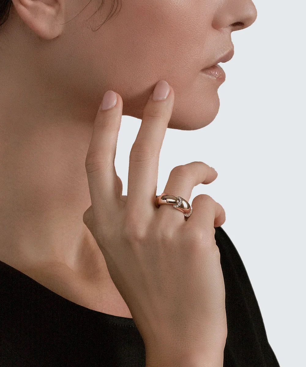 Peelerie jewelry piece in midnight luxury editorial product photo, high-contrast studio lighting