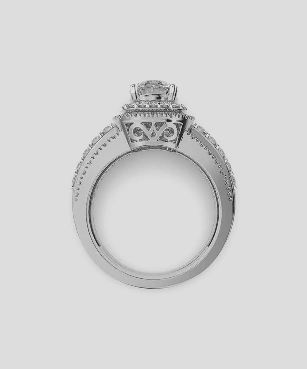 Peelerie jewelry piece in midnight luxury editorial product photo, high-contrast studio lighting