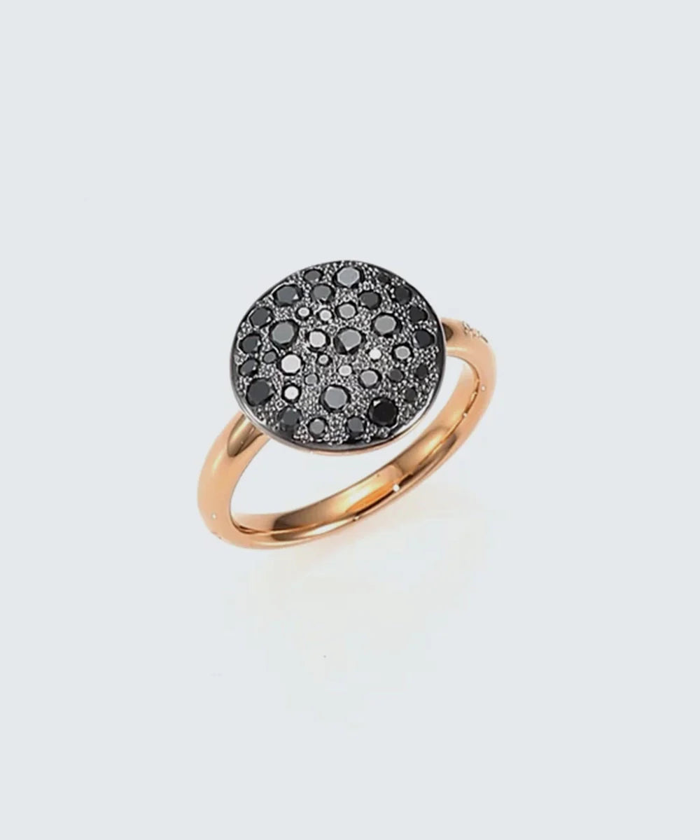 Peelerie jewelry piece in gold midnight luxury editorial product photo, high-contrast studio lighting