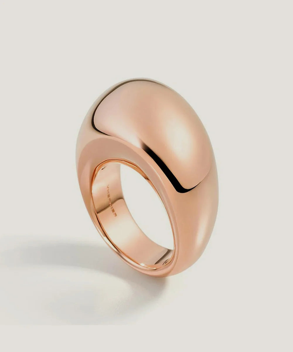Solid 18k Gold Ring For Women in a sleek high-contrast midnight luxury editorial style