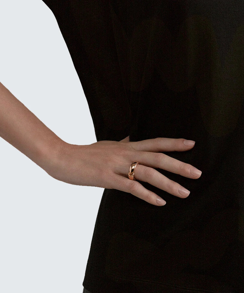 Peelerie jewelry piece in midnight luxury editorial product photo, high-contrast studio lighting