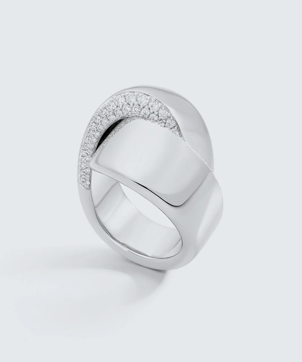 Peelerie jewelry piece in midnight luxury editorial product photo, high-contrast studio lighting