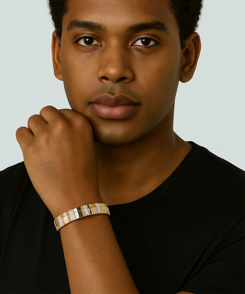 Peelerie jewelry piece in midnight luxury editorial product photo, high-contrast studio lighting