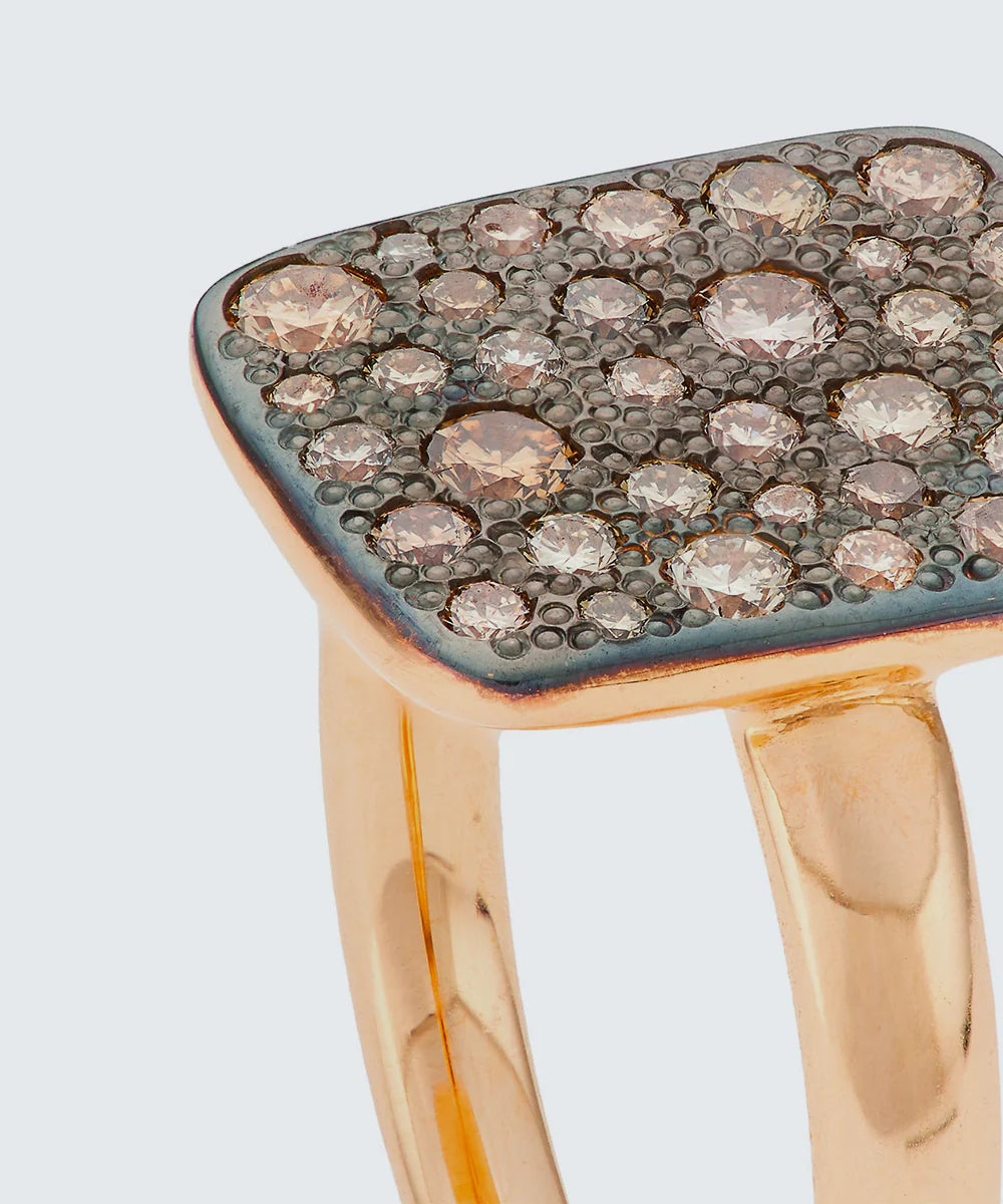 Peelerie jewelry piece in midnight luxury editorial product photo, high-contrast studio lighting