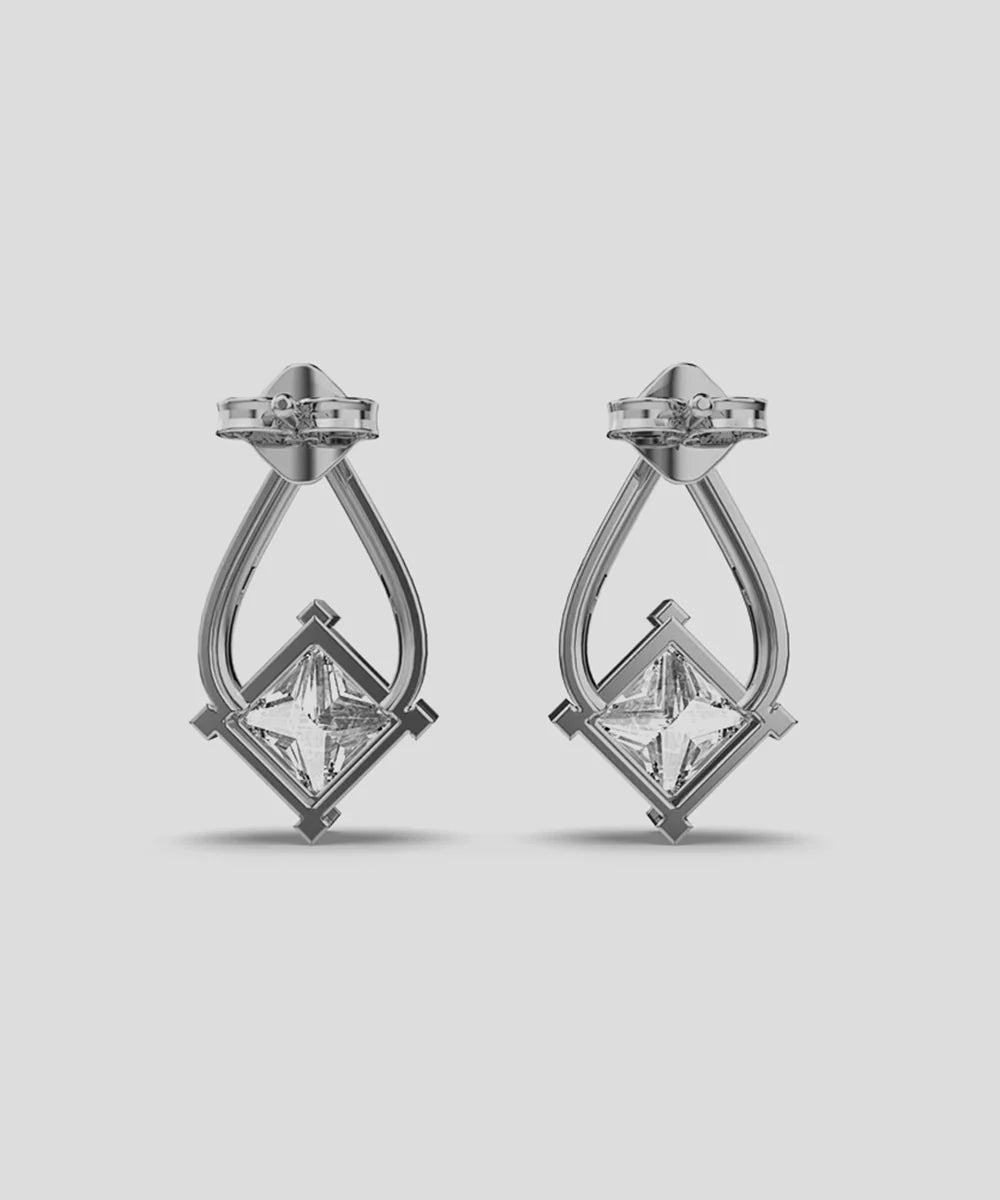 Peelerie jewelry piece in midnight luxury editorial product photo, high-contrast studio lighting