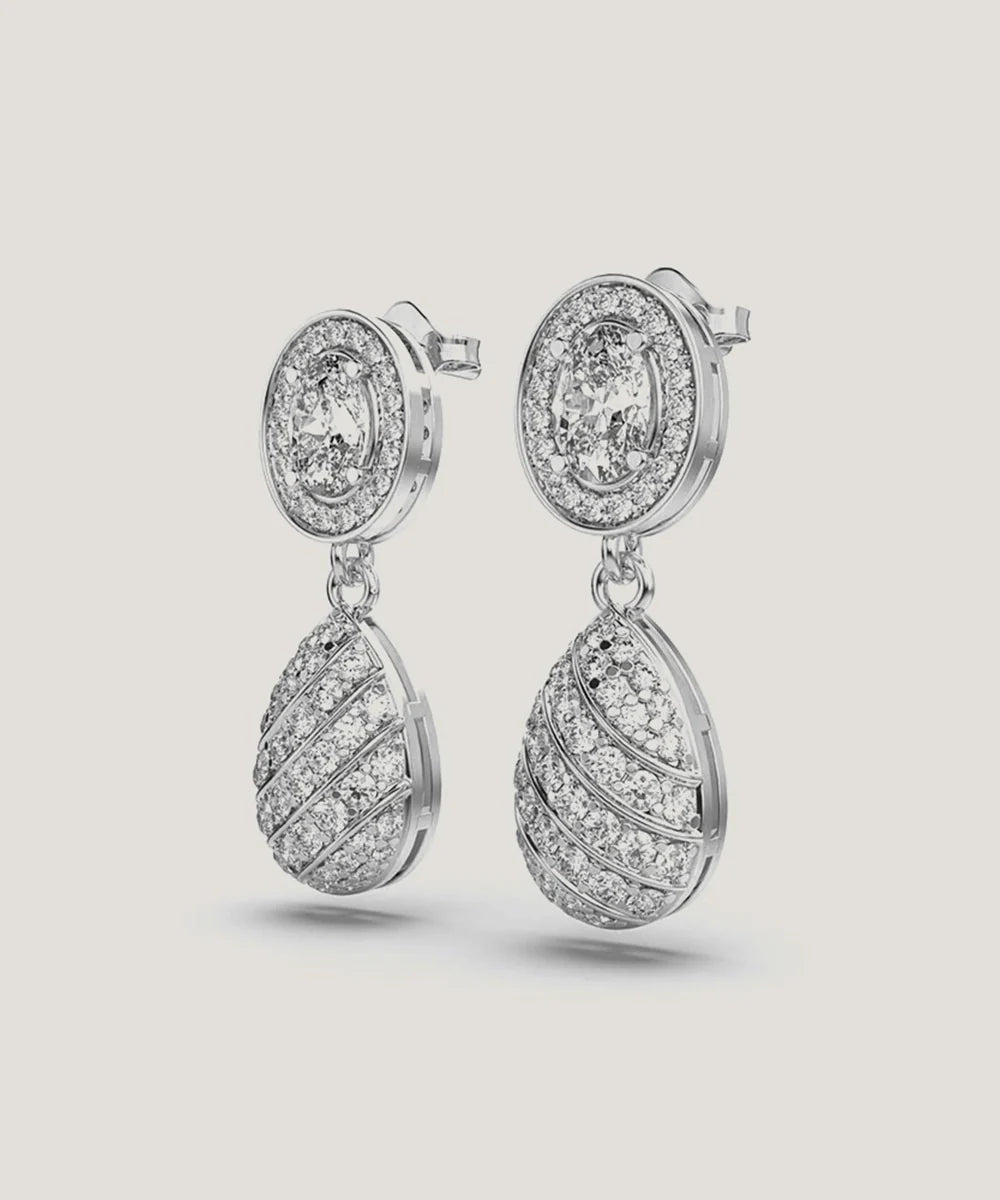 Peelerie jewelry piece in midnight luxury editorial product photo, high-contrast studio lighting