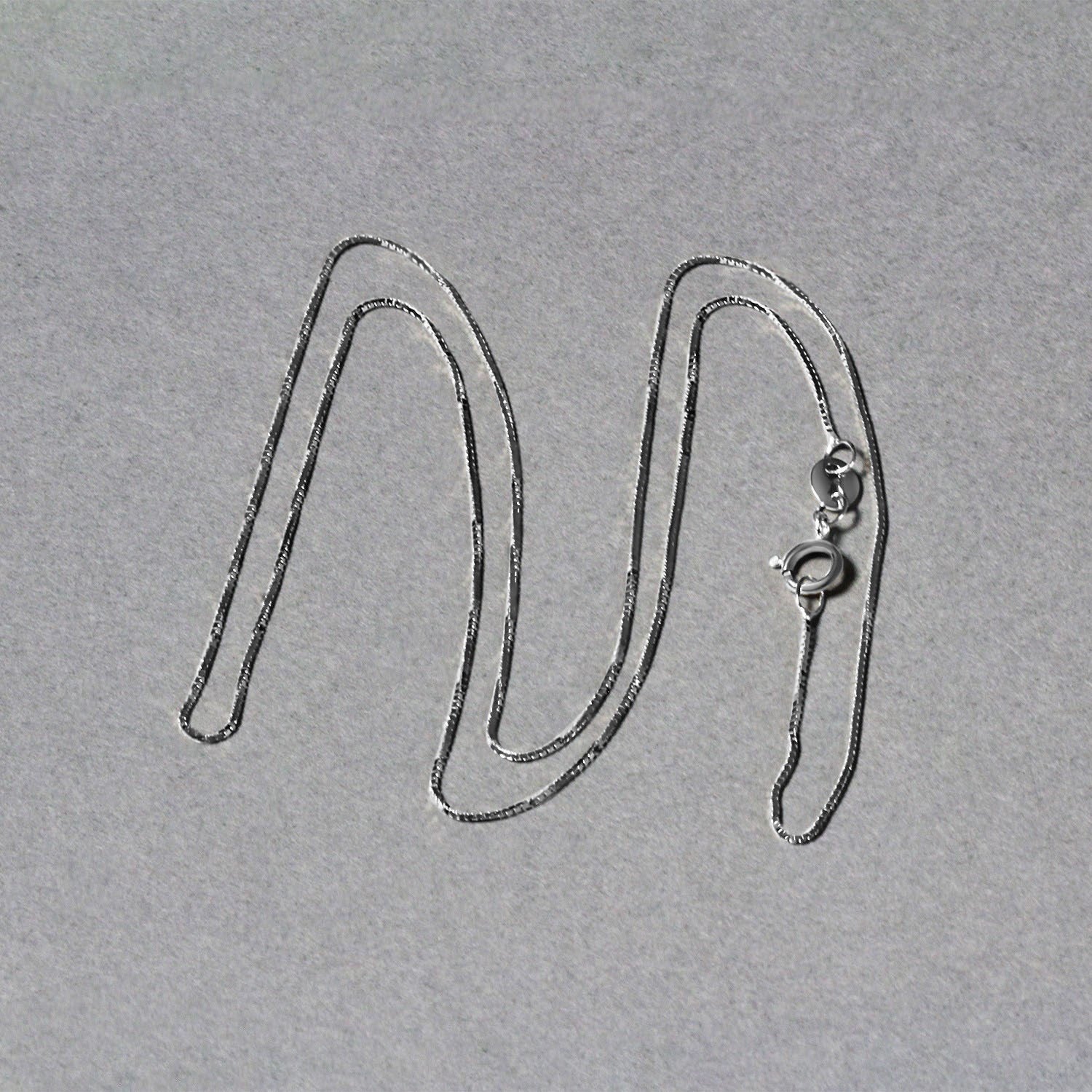 14k White Gold Classic Box Chain (0.60 mm) - Peelerie