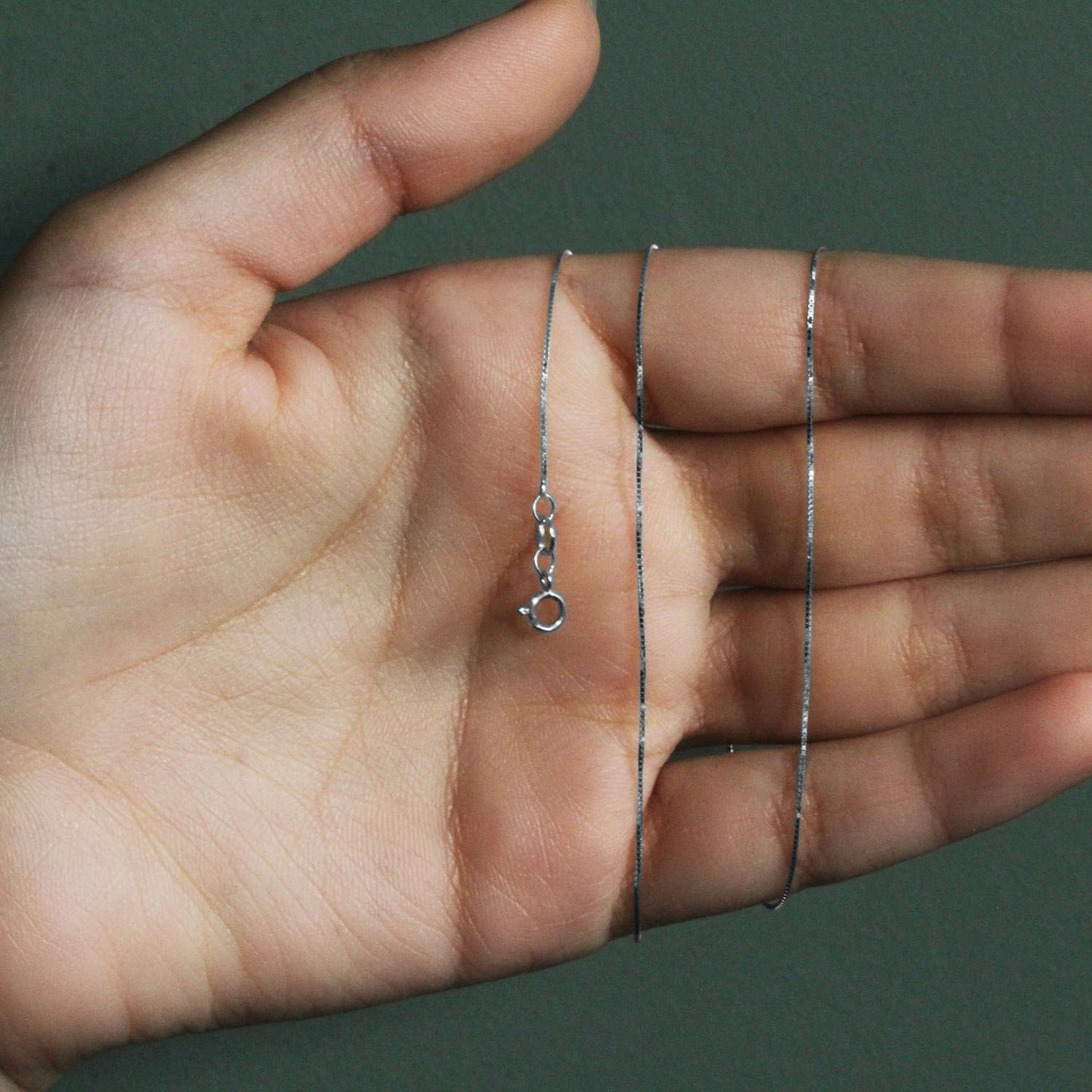 14k White Gold Classic Box Chain (0.60 mm) - Peelerie