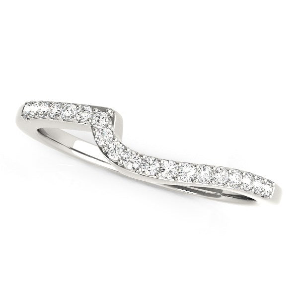14k White Gold Curved Design Round Diamond Wedding Band (1/4 cttw) in a sleek high-contrast midnight luxury editorial style