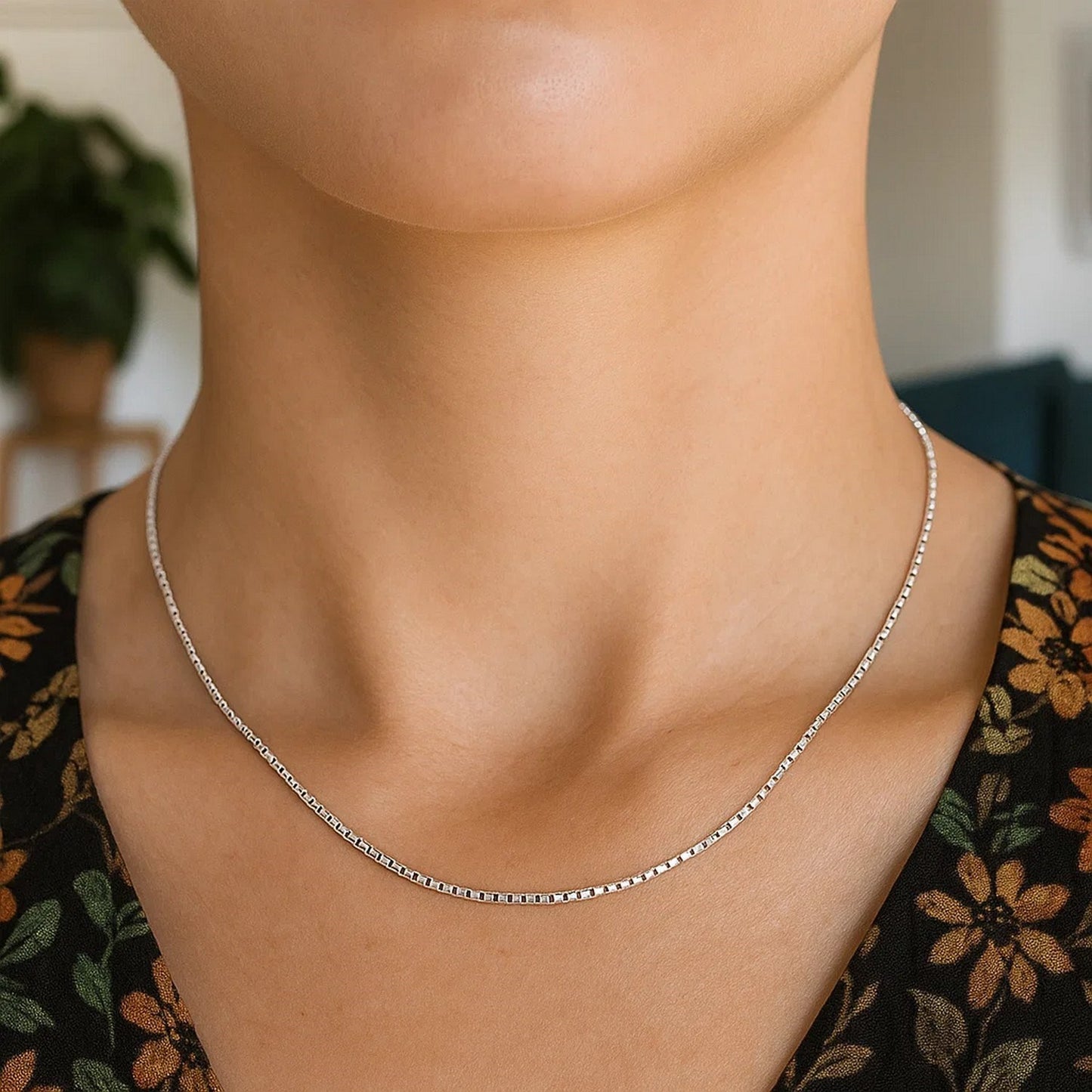 Peelerie jewelry piece in midnight luxury editorial product photo, high-contrast studio lighting