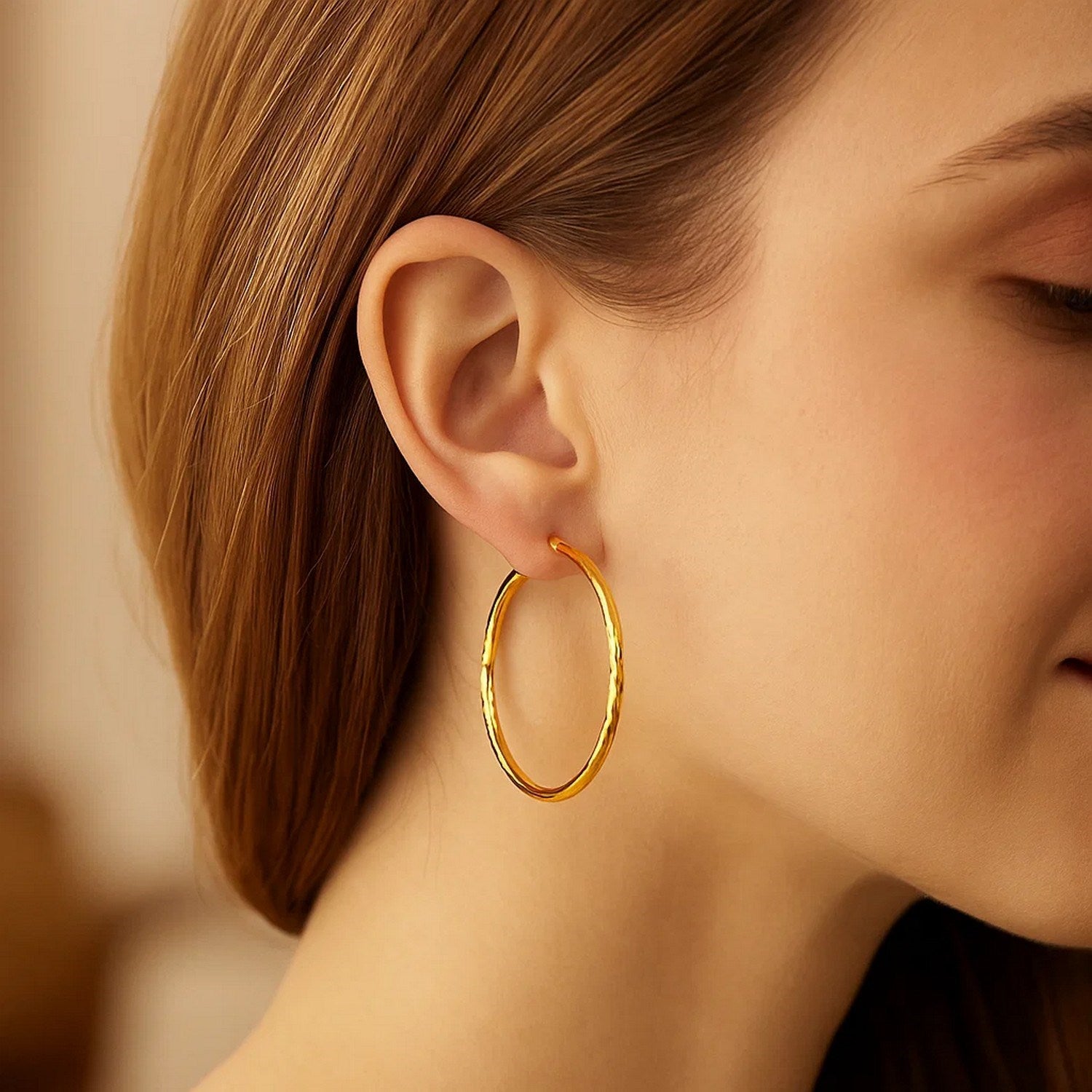 Peelerie jewelry piece in midnight luxury editorial product photo, high-contrast studio lighting