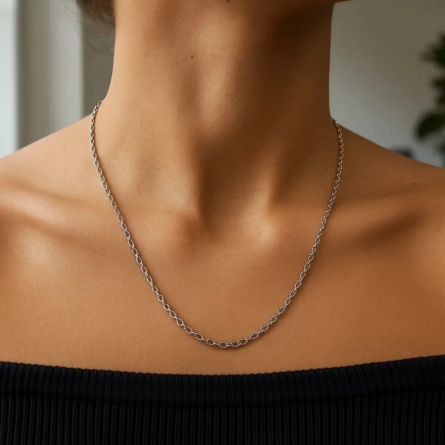 14k White Gold Pendant Chain with Textured Links (2.30 mm) - Peelerie