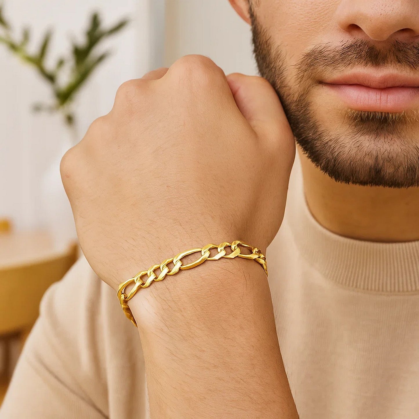 14k Yellow Gold Solid Figaro Bracelet (7.00 mm)