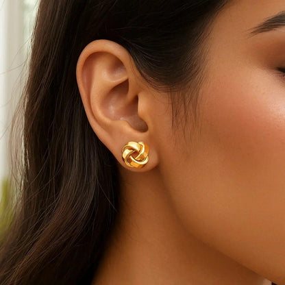 14k yellow gold stud earrings