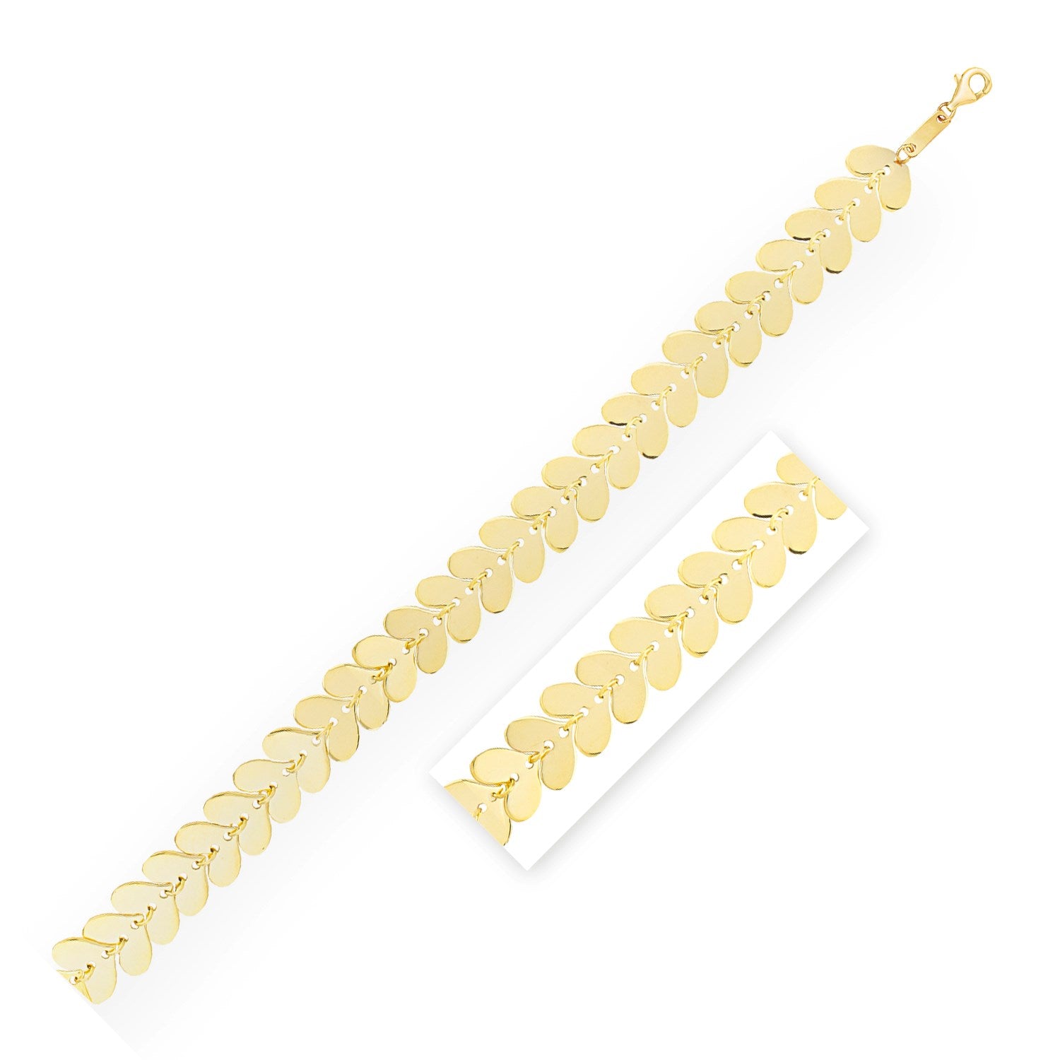 Heart Link Bracelet in 14K Yellow Gold in a sleek high-contrast midnight luxury editorial style