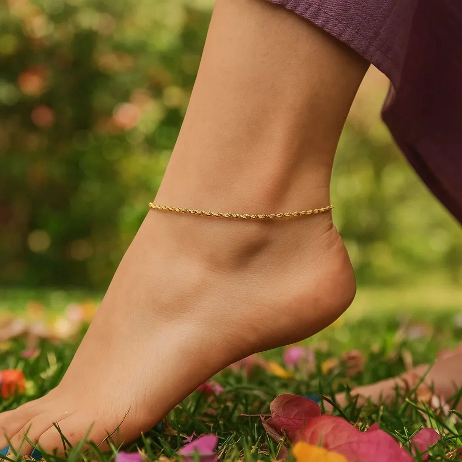 2.0mm 14k Yellow Gold Diamond Cut Rope Anklet - Peelerie